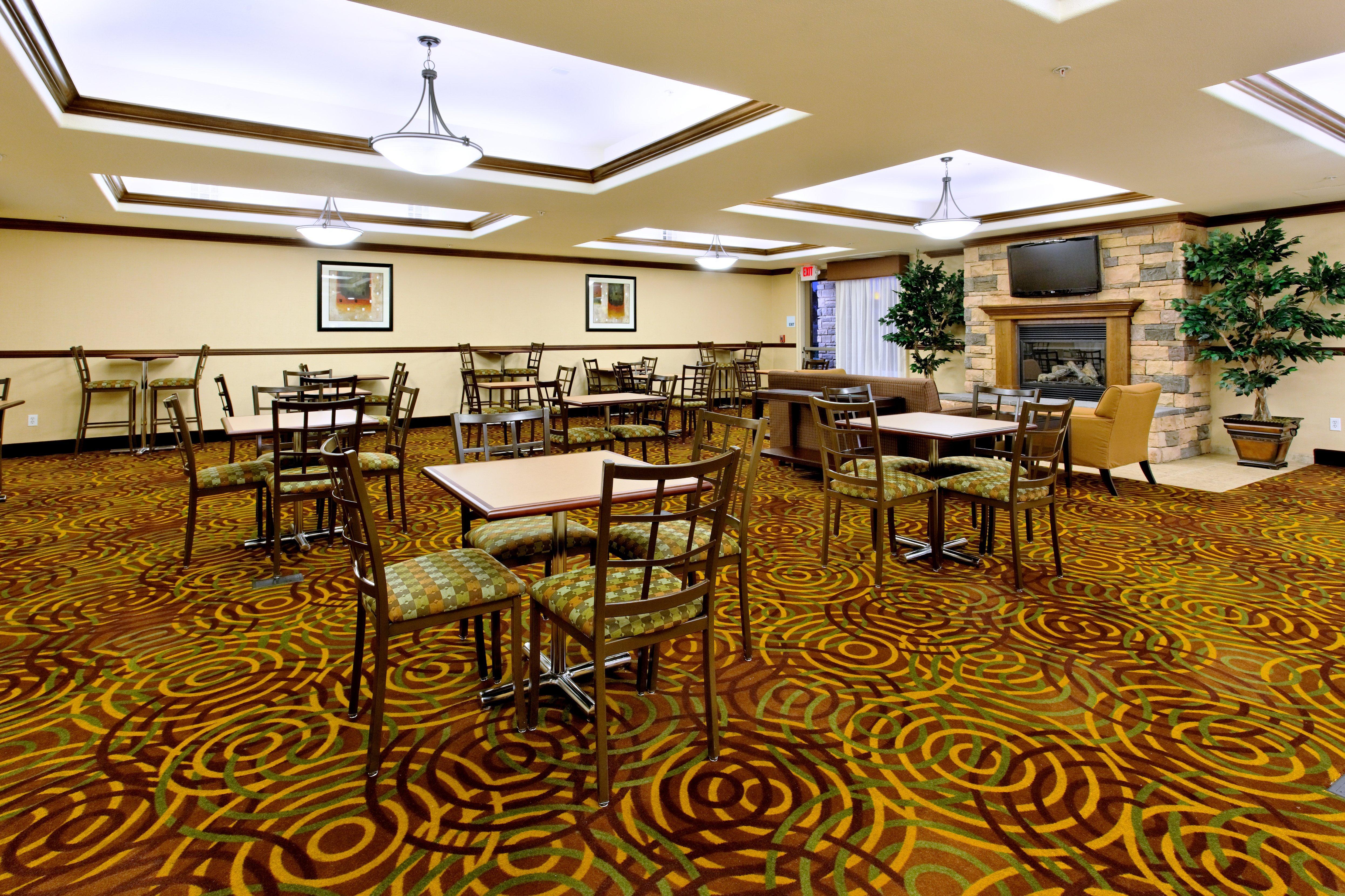 Holiday Inn Express Fresno Northwest - Herndon By Ihg Екстер'єр фото