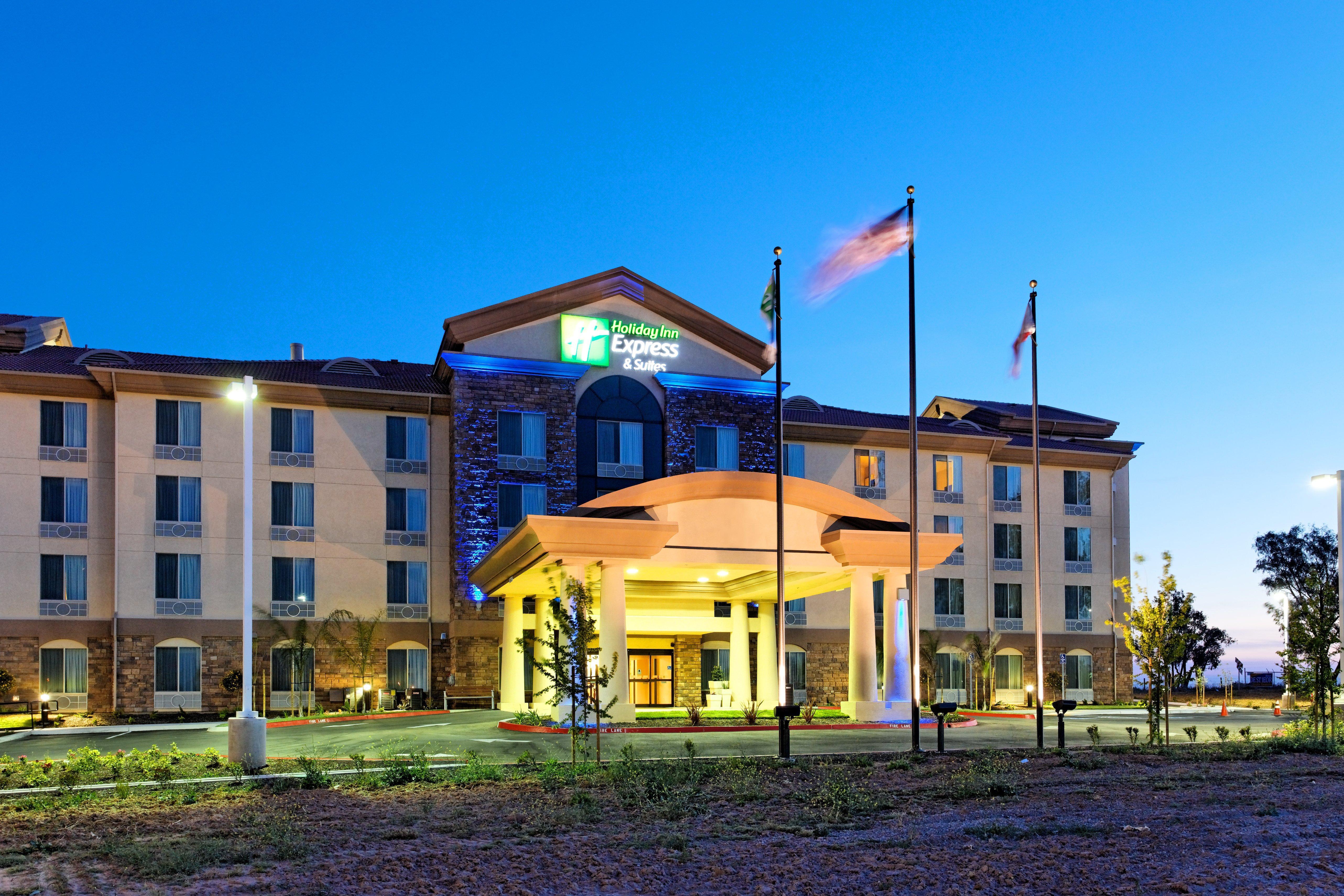 Holiday Inn Express Fresno Northwest - Herndon By Ihg Екстер'єр фото