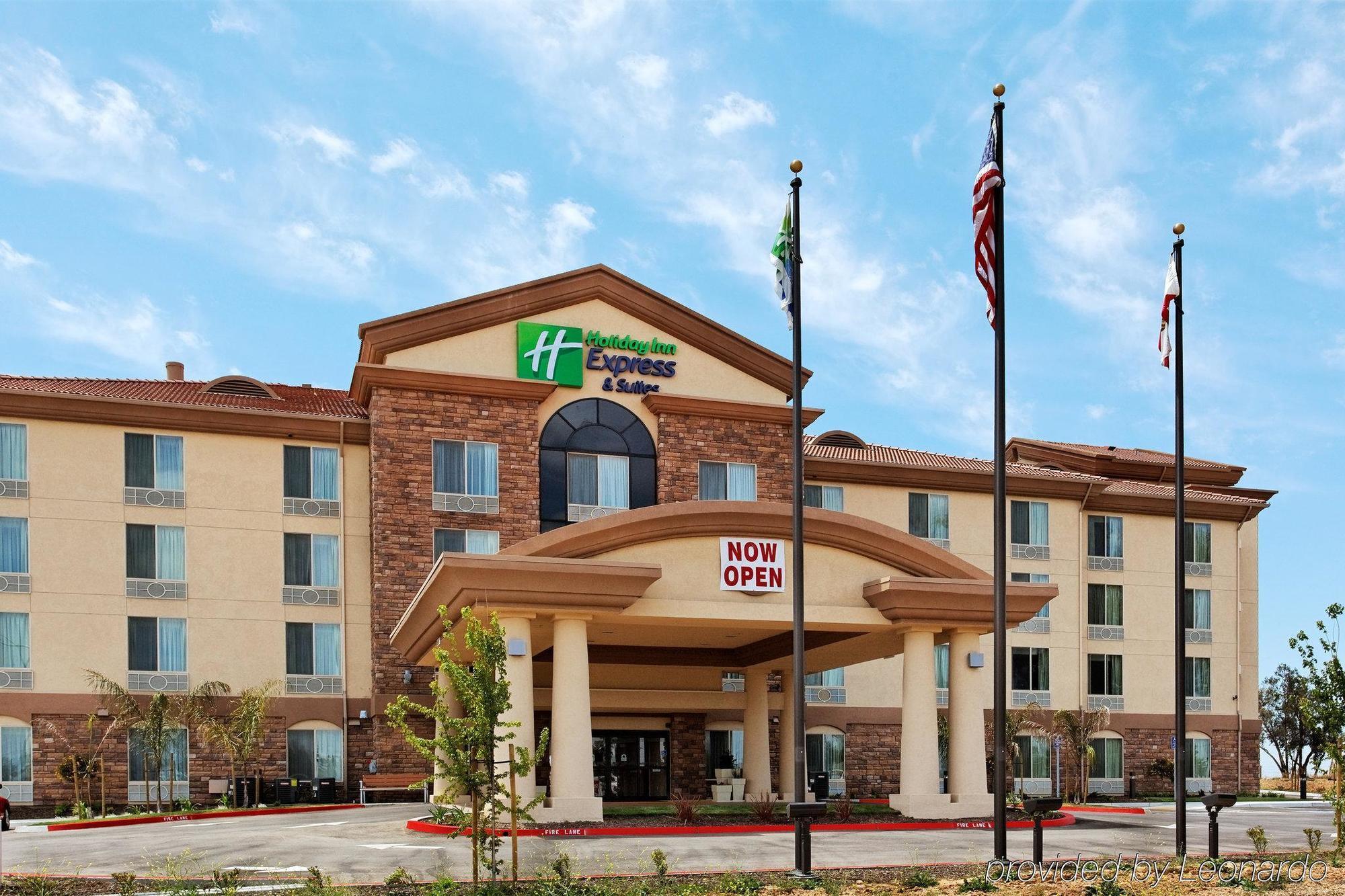 Holiday Inn Express Fresno Northwest - Herndon By Ihg Екстер'єр фото